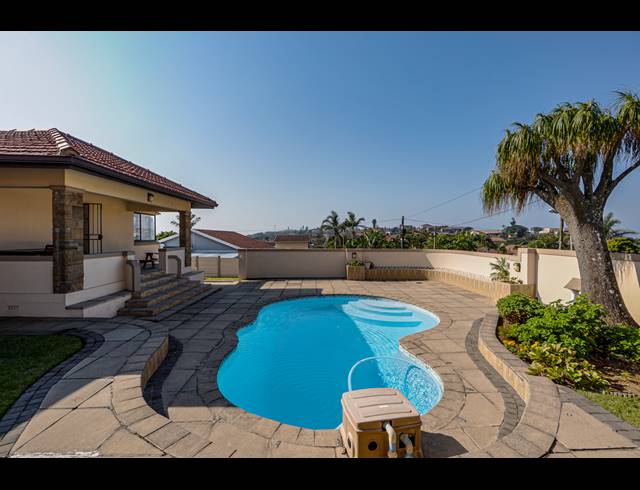 3 BEDROOM HOUSE FOR SALE IN BLUFF